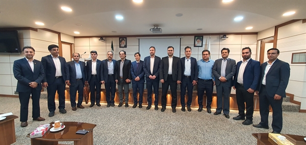گفتگوی مدیرعامل شرکت گسترش فناوری‏‏‌های نوین با کارشناسان پشتیبانی امور فناوری اطلاعات استان‏‏‌های فارس و کهگیلویه و بویراحمد